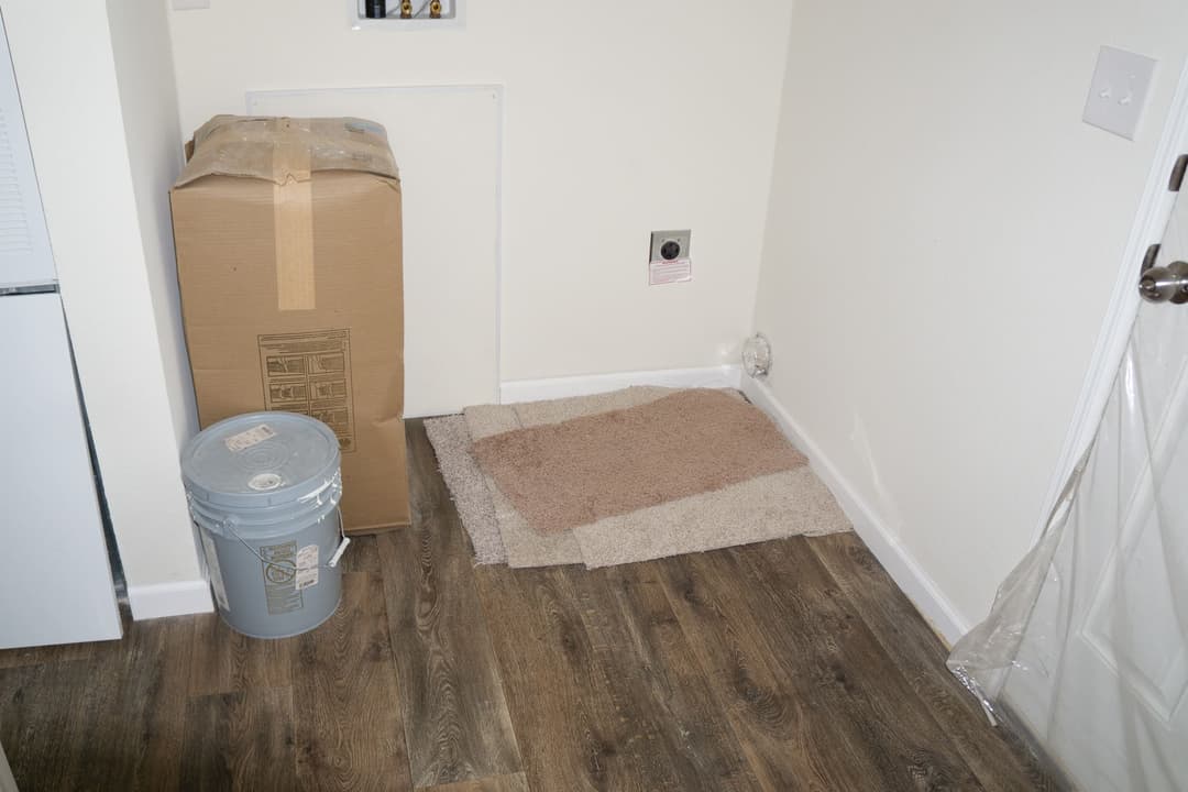 Eagle 28664s interior home features